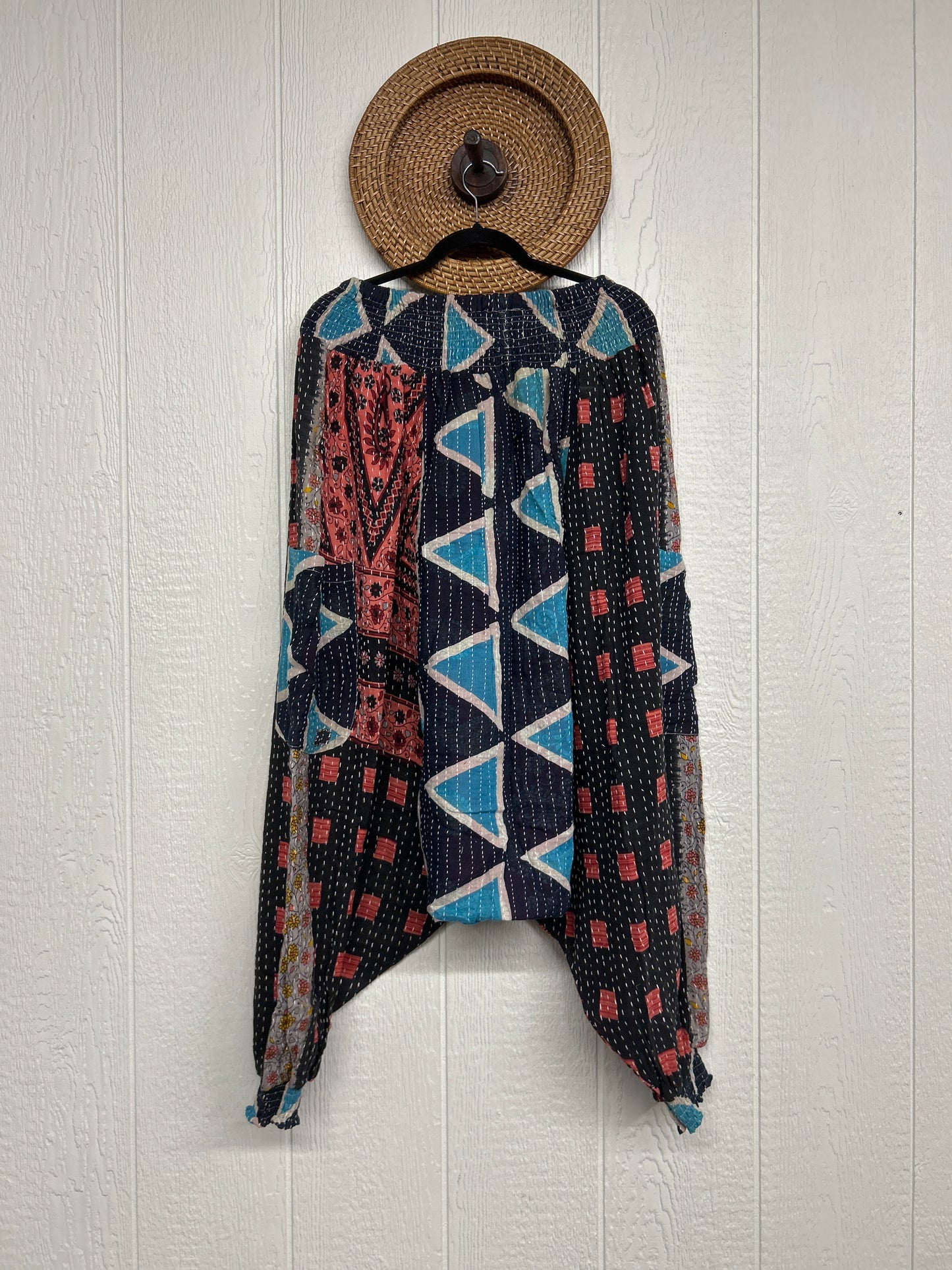 Pareo Kantha Be Still Harems 0626 036