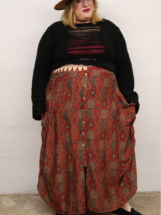 Rasgulla Sari Butterfly Cargo Skirt