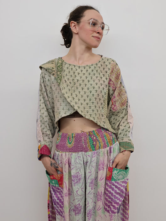 Pareo Kantha In Bloom Cropped Pullover