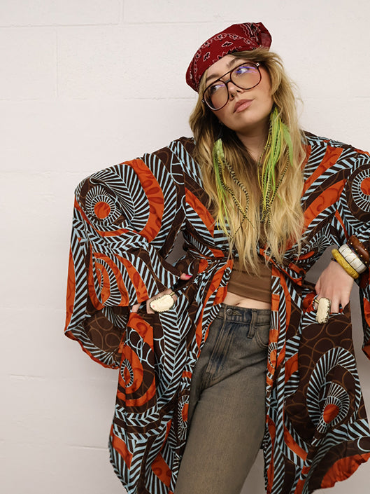 Rasgulla Sari Shortie Spellbound Kimono