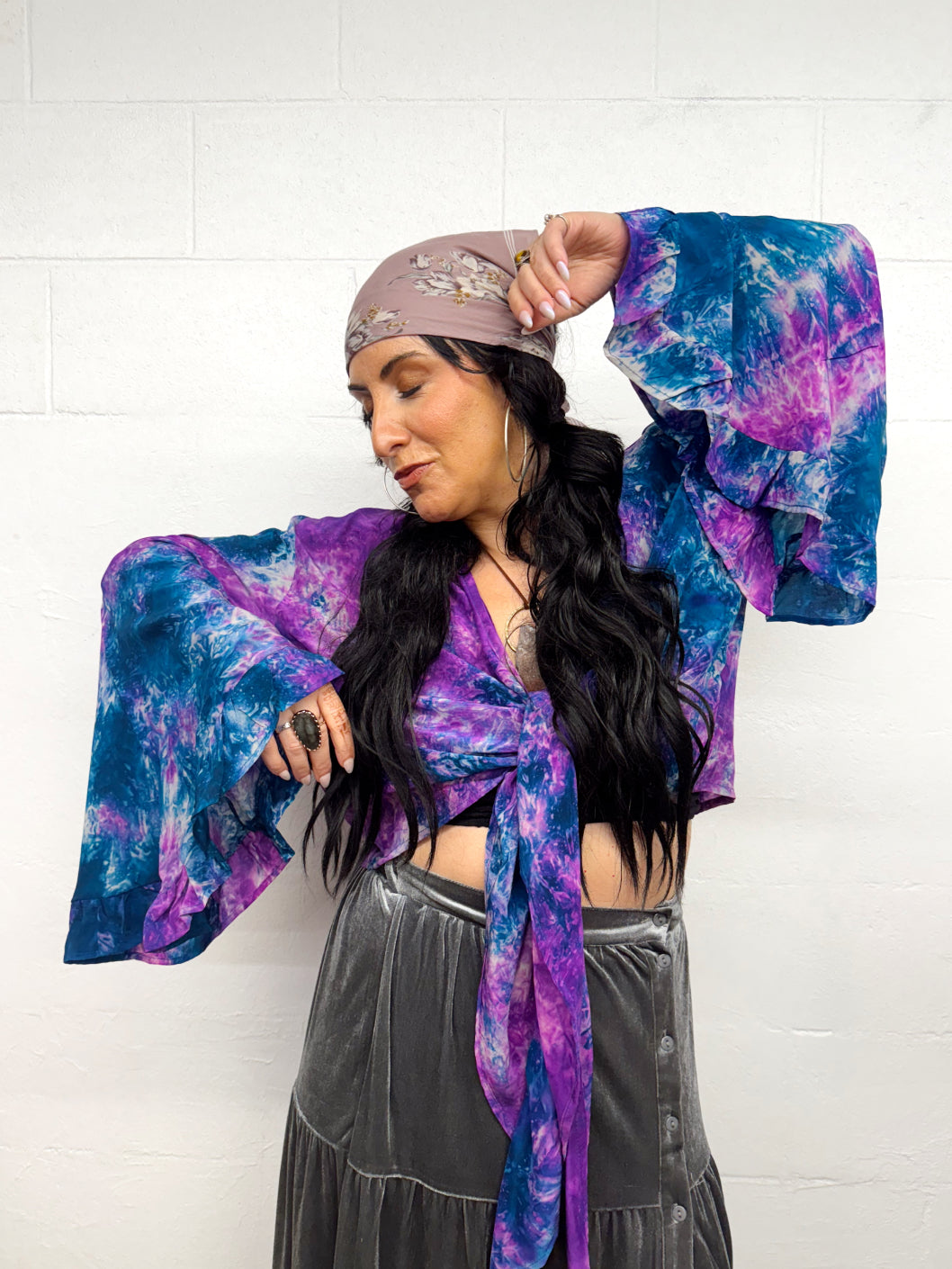 Zeppelin Crop Shrug