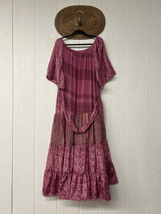Rasgulla Sari Nova Maxi 0826 235