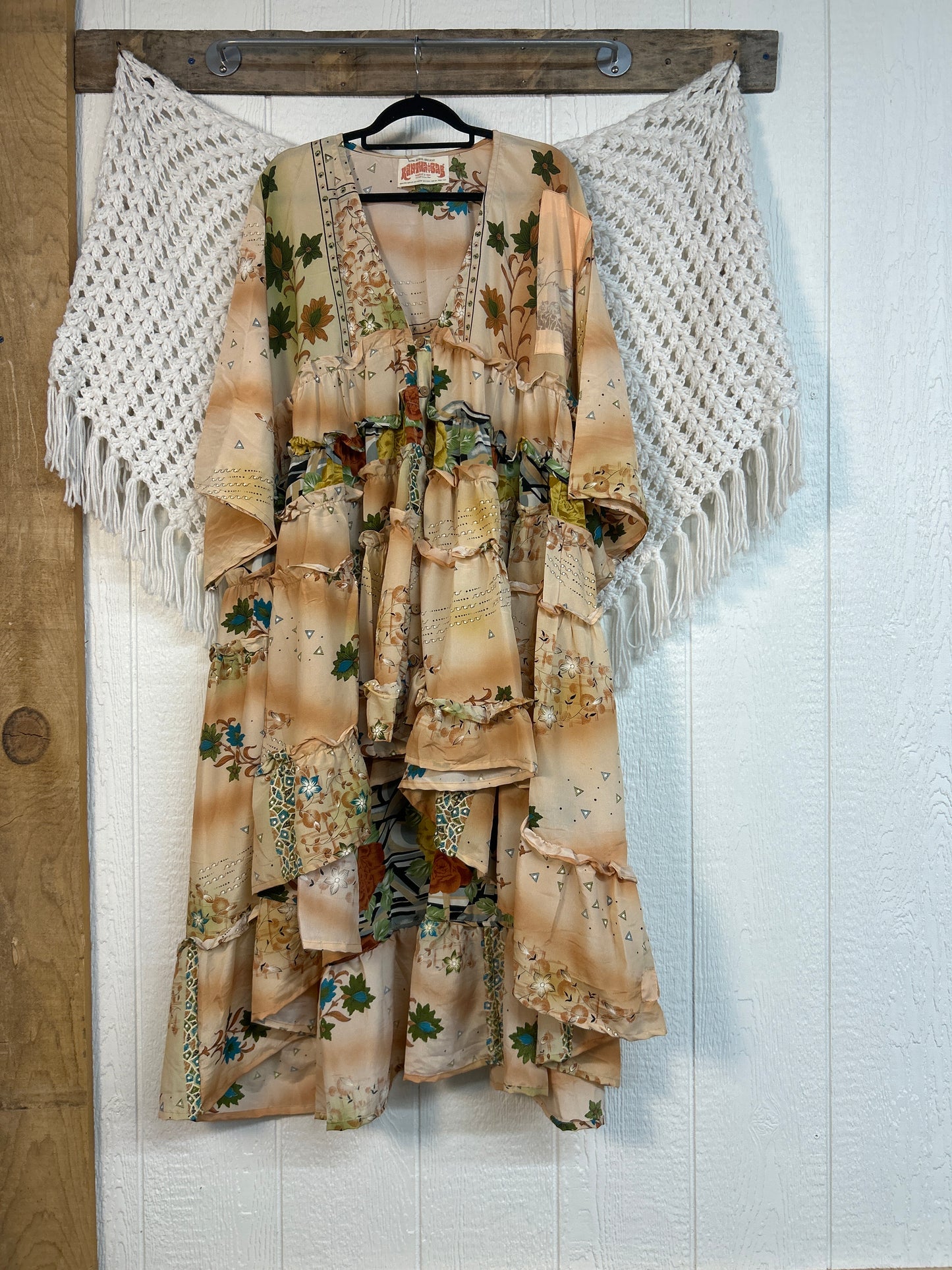 Rasgulla Sari Rhiannon Kimono 0826 097