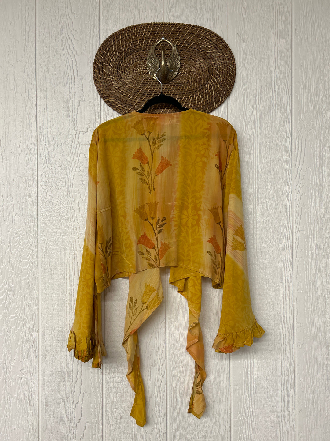 Zeppelin Crop Shrug 0425 239