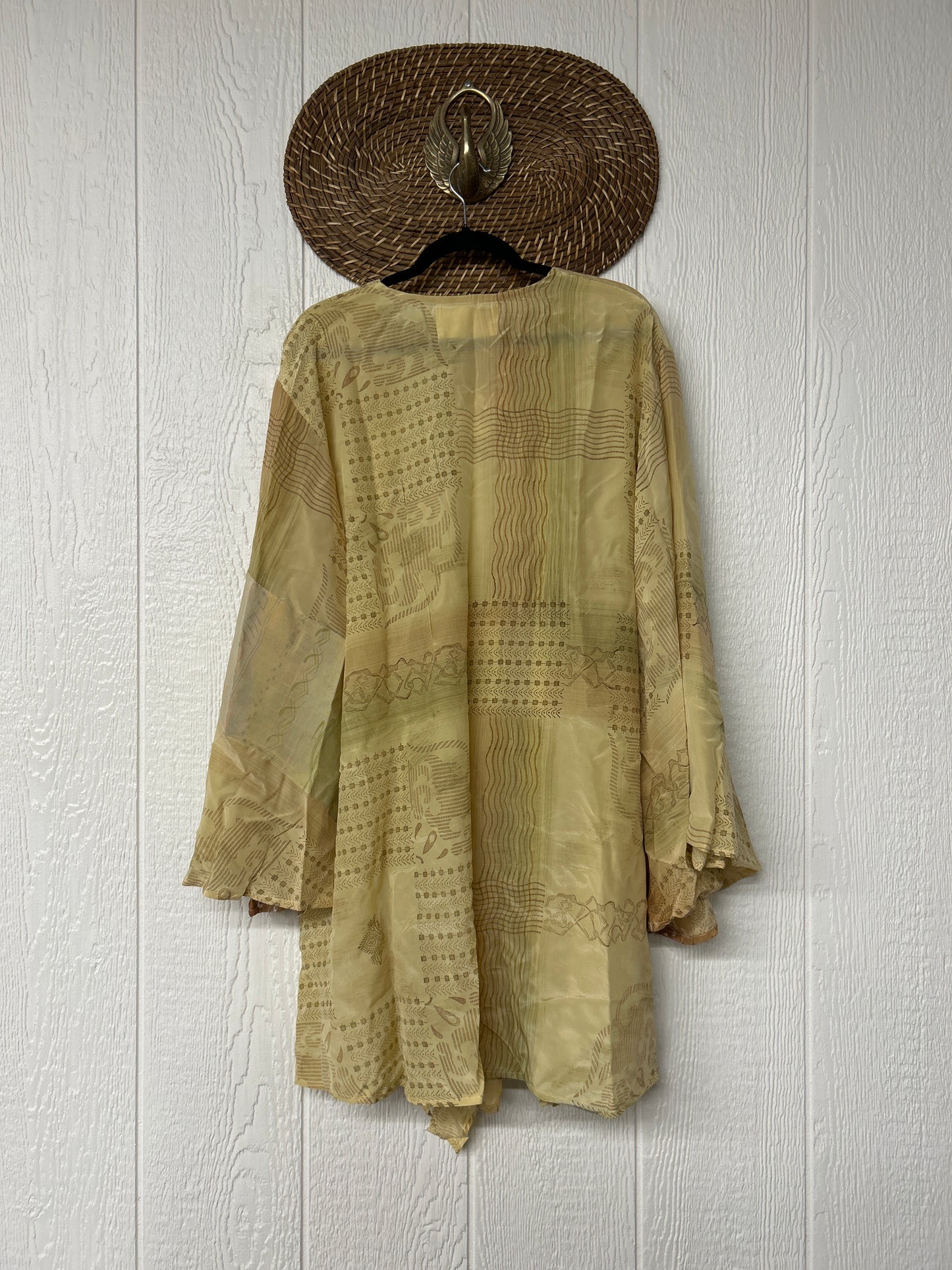 Crepe Sari Shortie Spellbound Kimono 0426 026