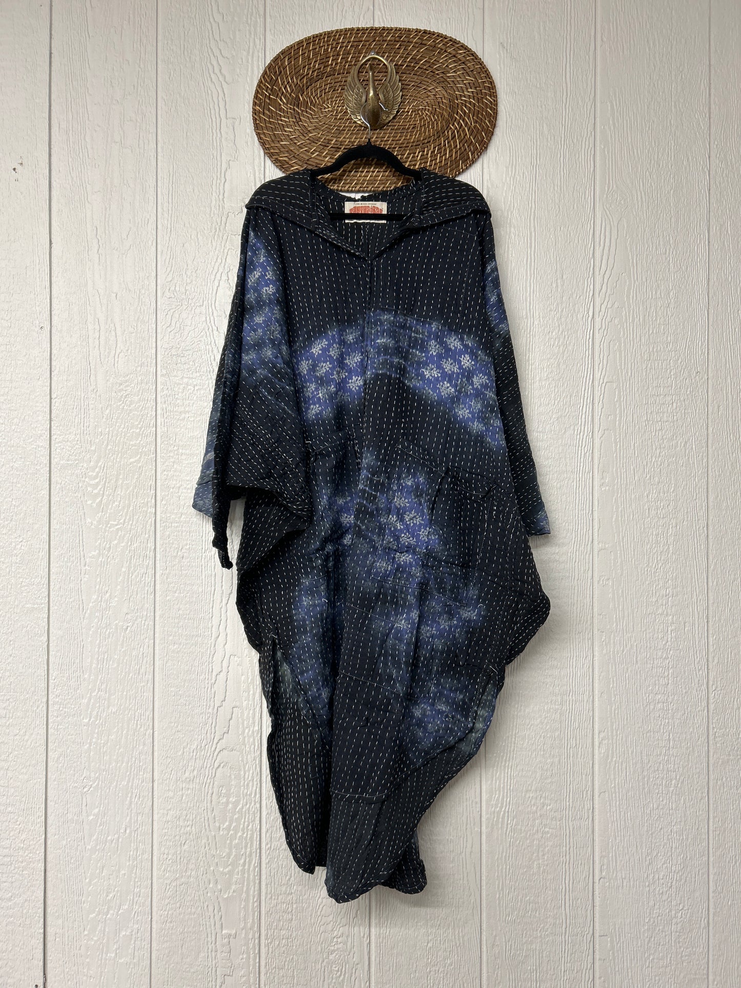 Aura Edit Pareo Kantha Poetic Hoodie Maxi 0726 019