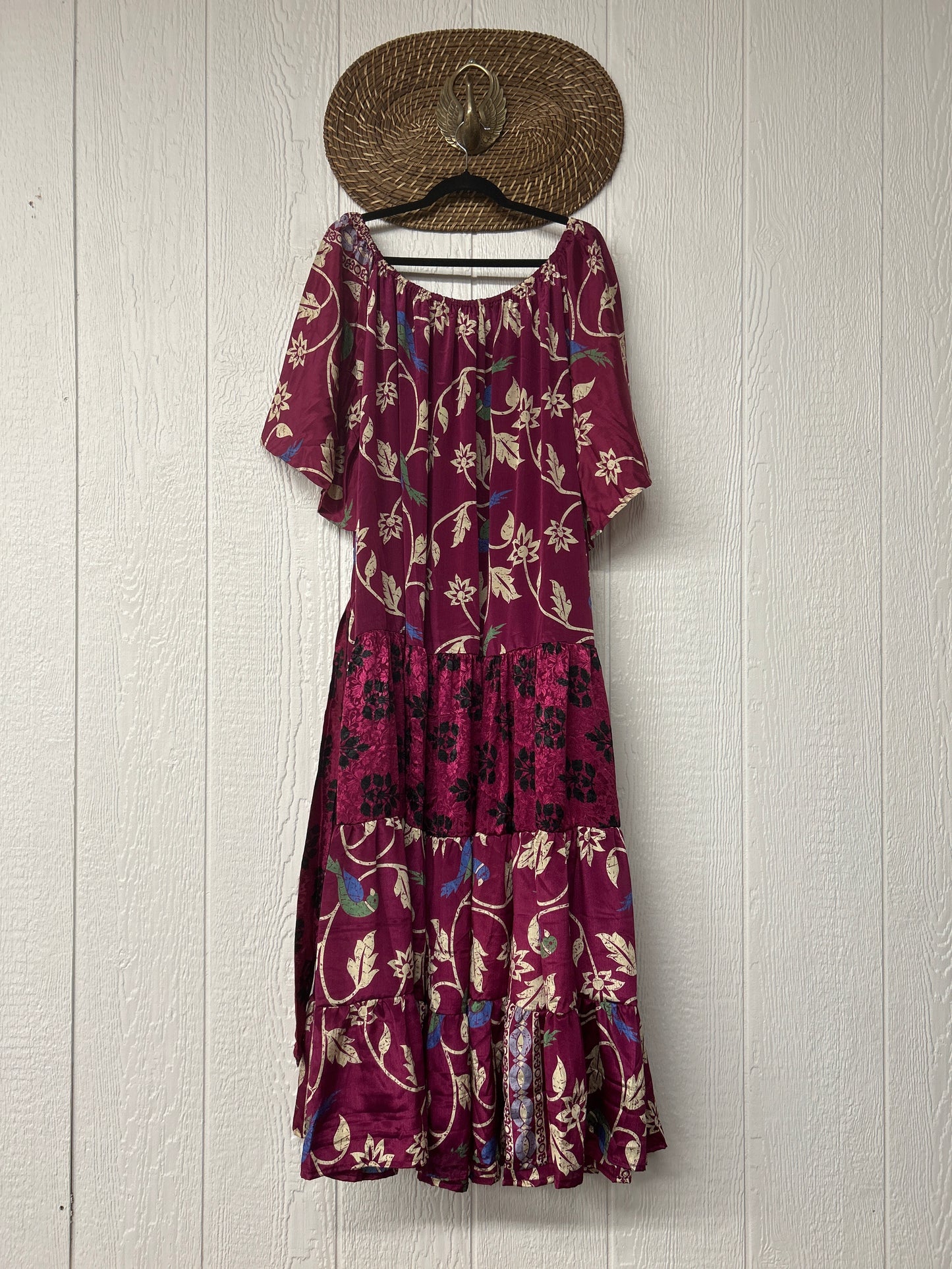 Rasgulla Sari Nova Maxi 0826 153