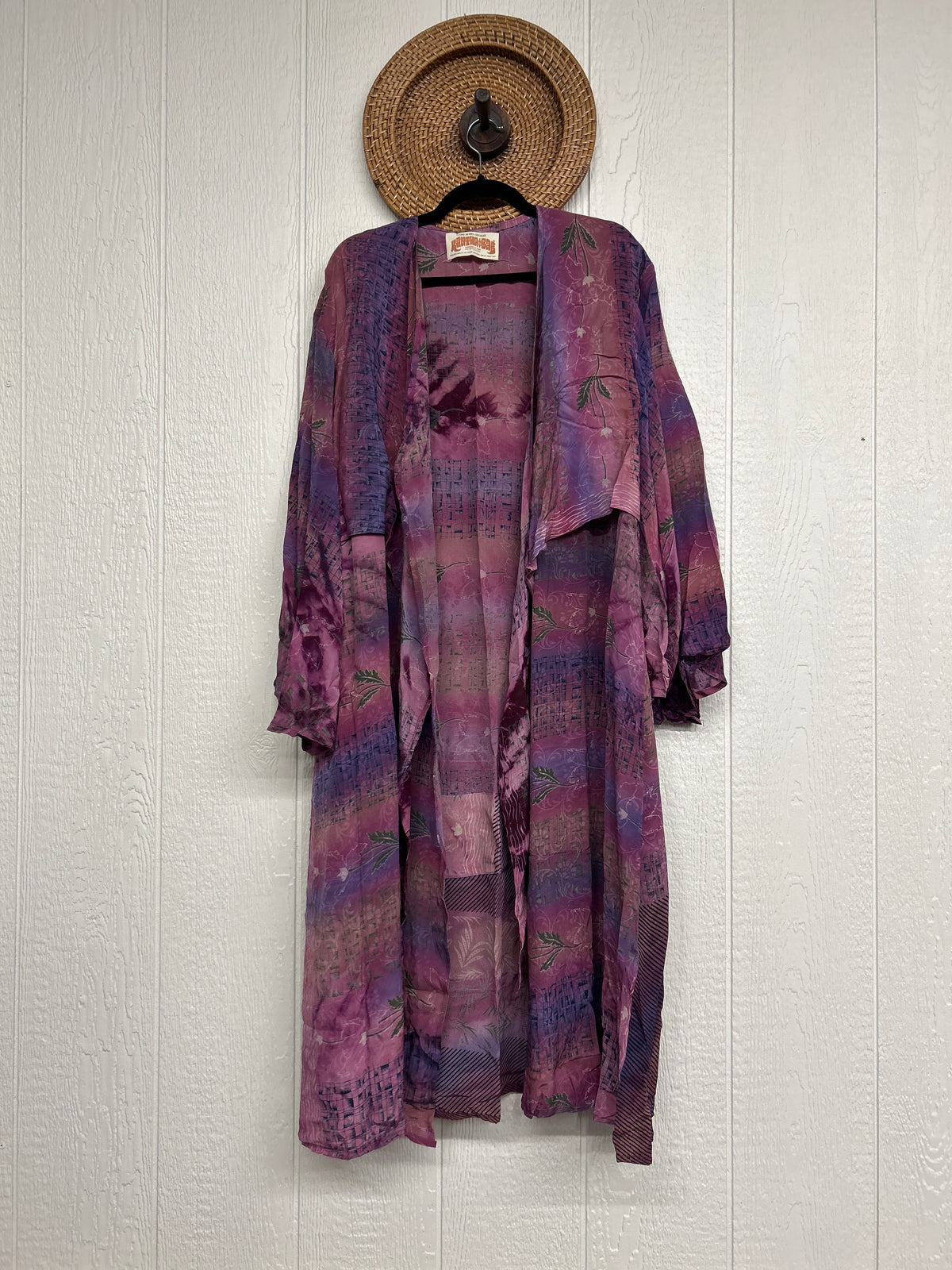 RETAIL Crepe Sari Spellbound Kimono 0926 121