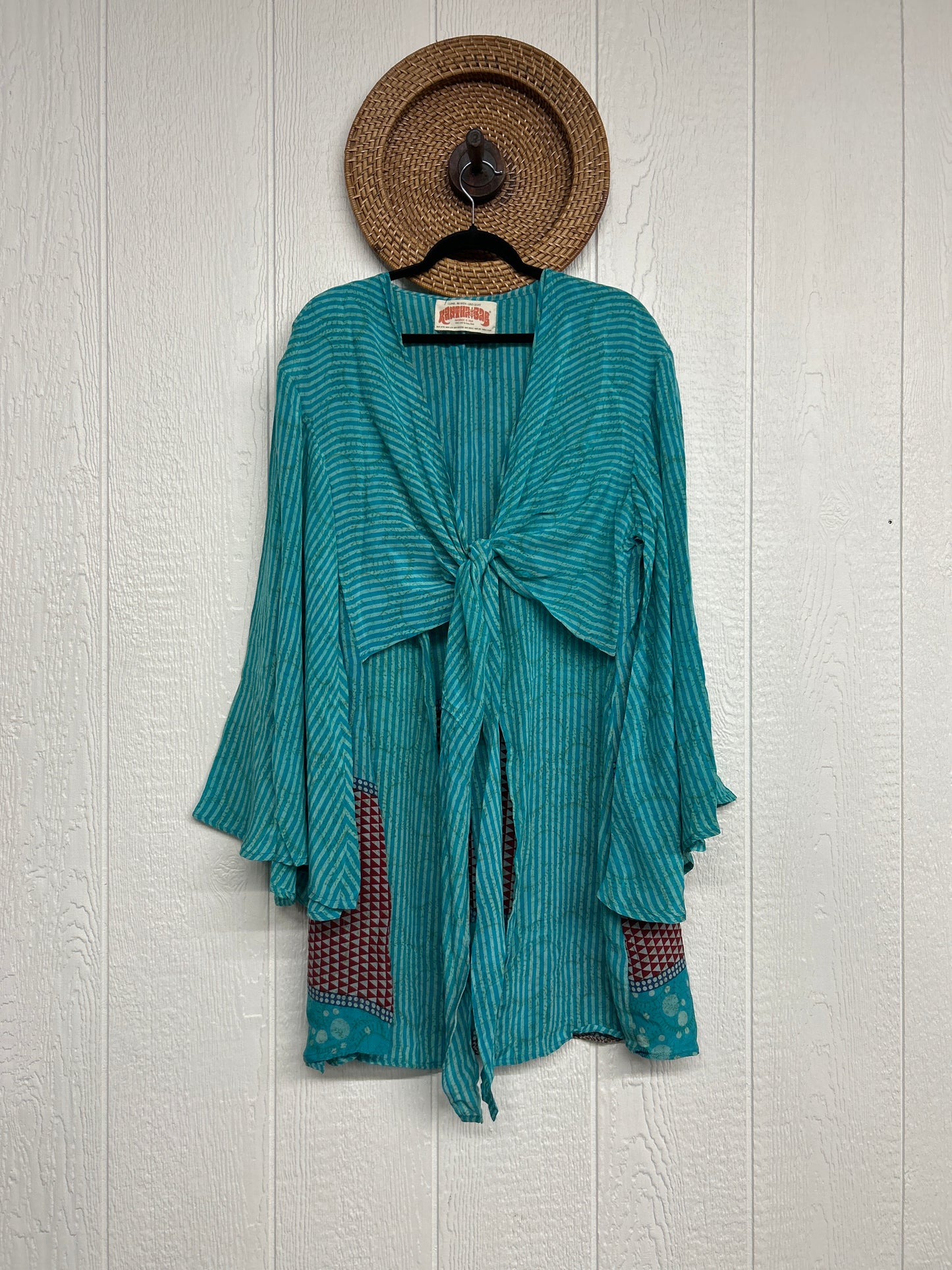 Crepe Sari Shortie Spellbound Kimono 0426 185