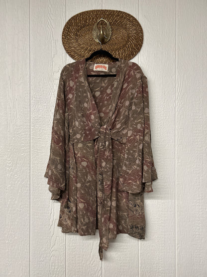Crepe Sari Shortie Spellbound Kimono 0426 135