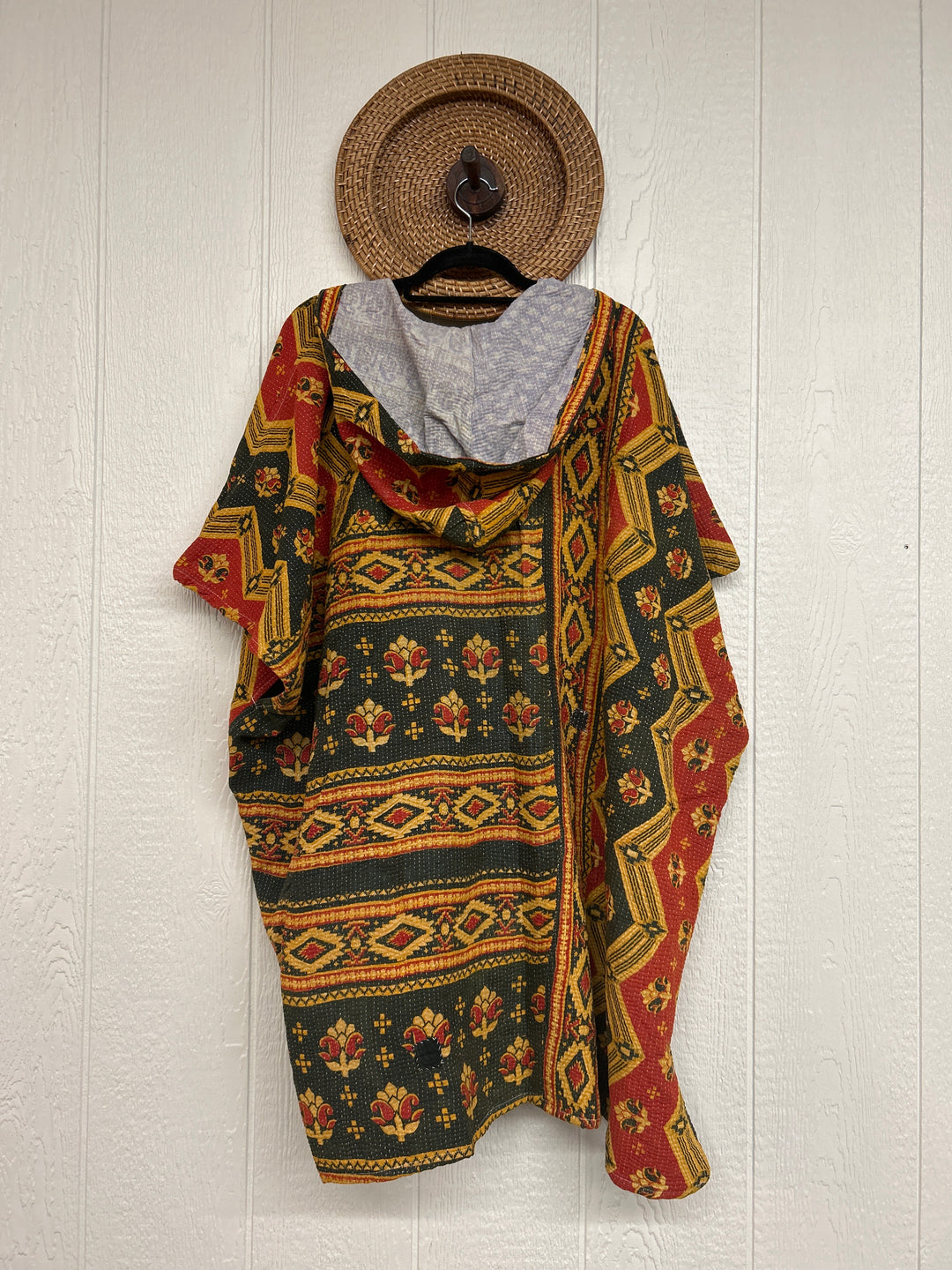 Peace + Love Poncho 0325 239