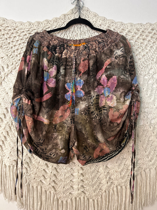 Rasgulla Butterfly Short