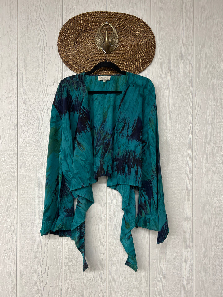 Zeppelin Crop Shrug 0425 093