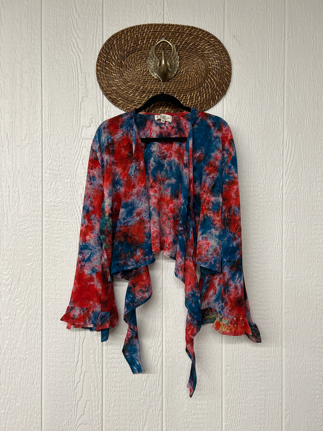 Zeppelin Crop Shrug 0425 262