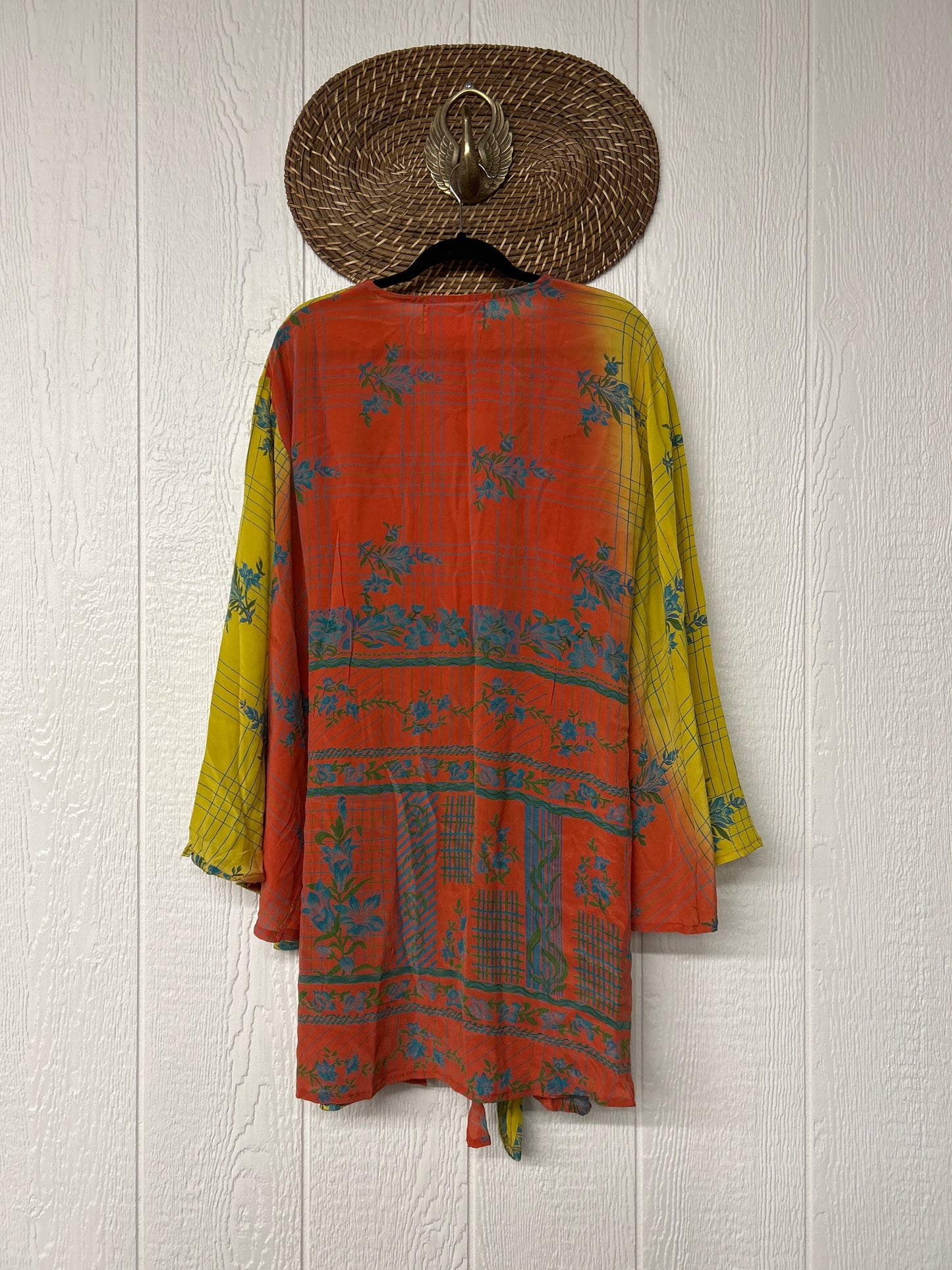 Crepe Sari Shortie Spellbound Kimono 0426 105