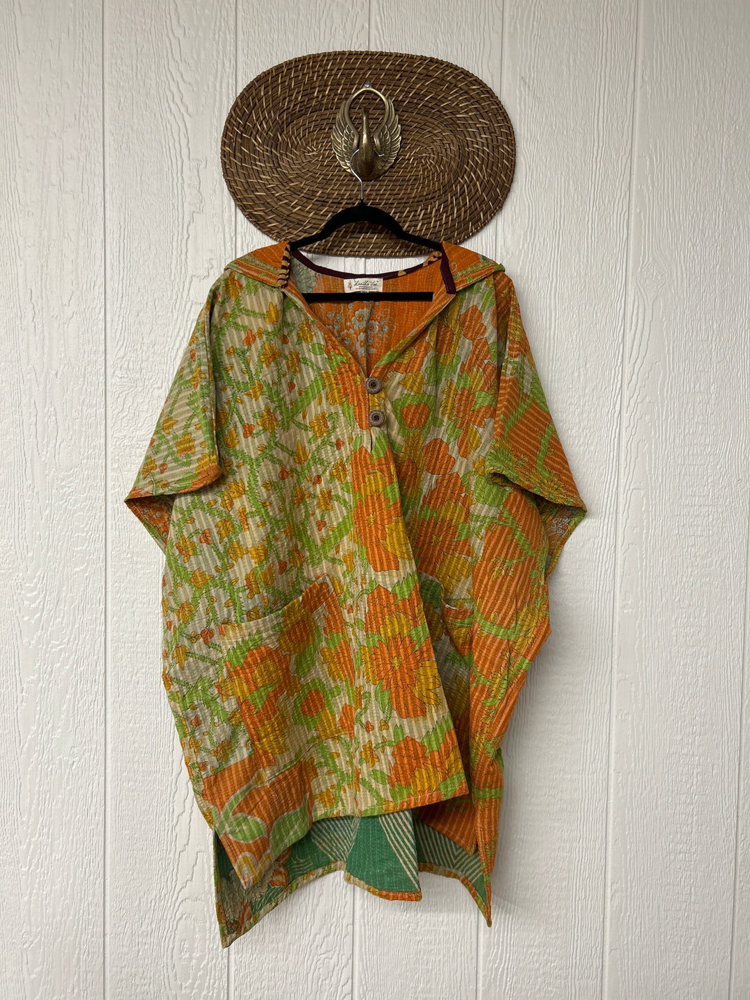 Peace + Love Poncho 0325 052