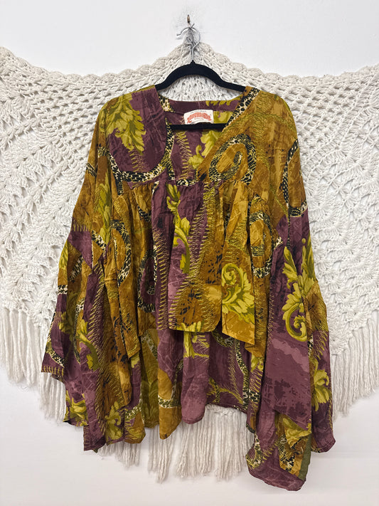 Crepe Sari Bell Sleeve Gold Dust Crop L0926 001