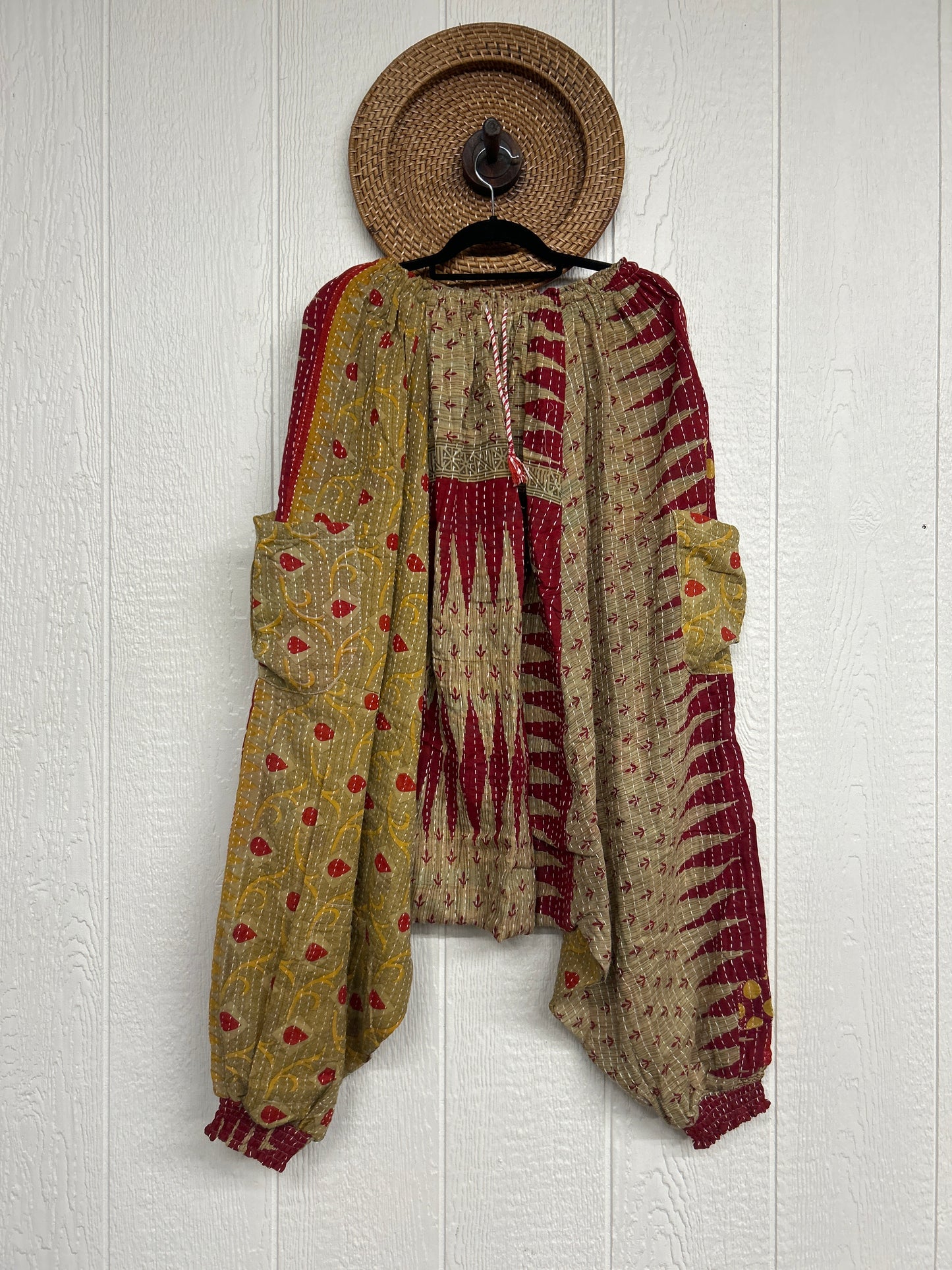 Pareo Kantha Be Still Harems 0226 016