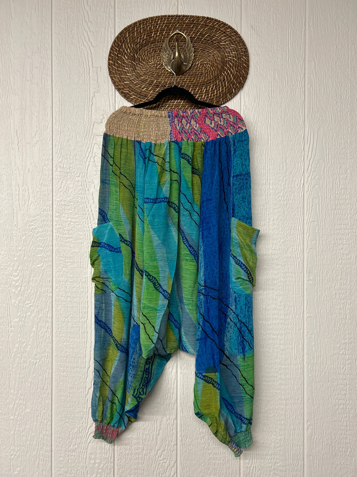 RETAIL Crepe Sari Be Still Harems 0426 091