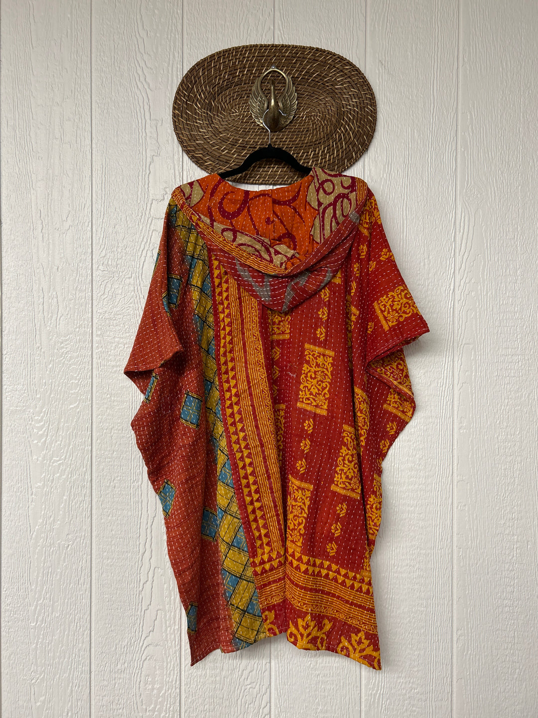 Peace and Love Poncho 0425 168
