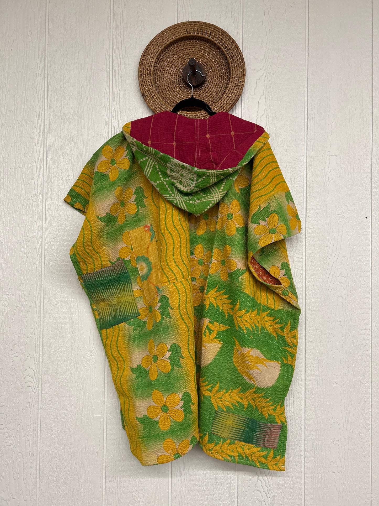 Peace + Love Poncho 0325 077