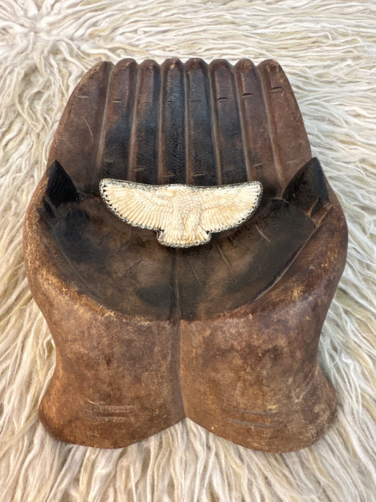 Bone Craved Eagle Ring 0226 003