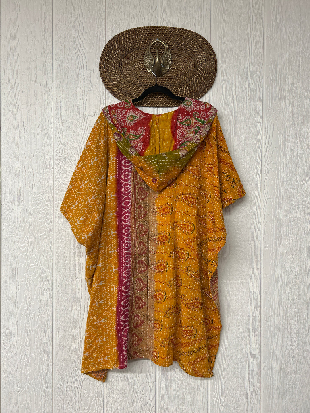 Peace and Love Poncho 0425 133