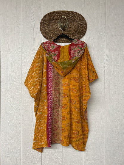 Peace and Love Poncho 0425 133