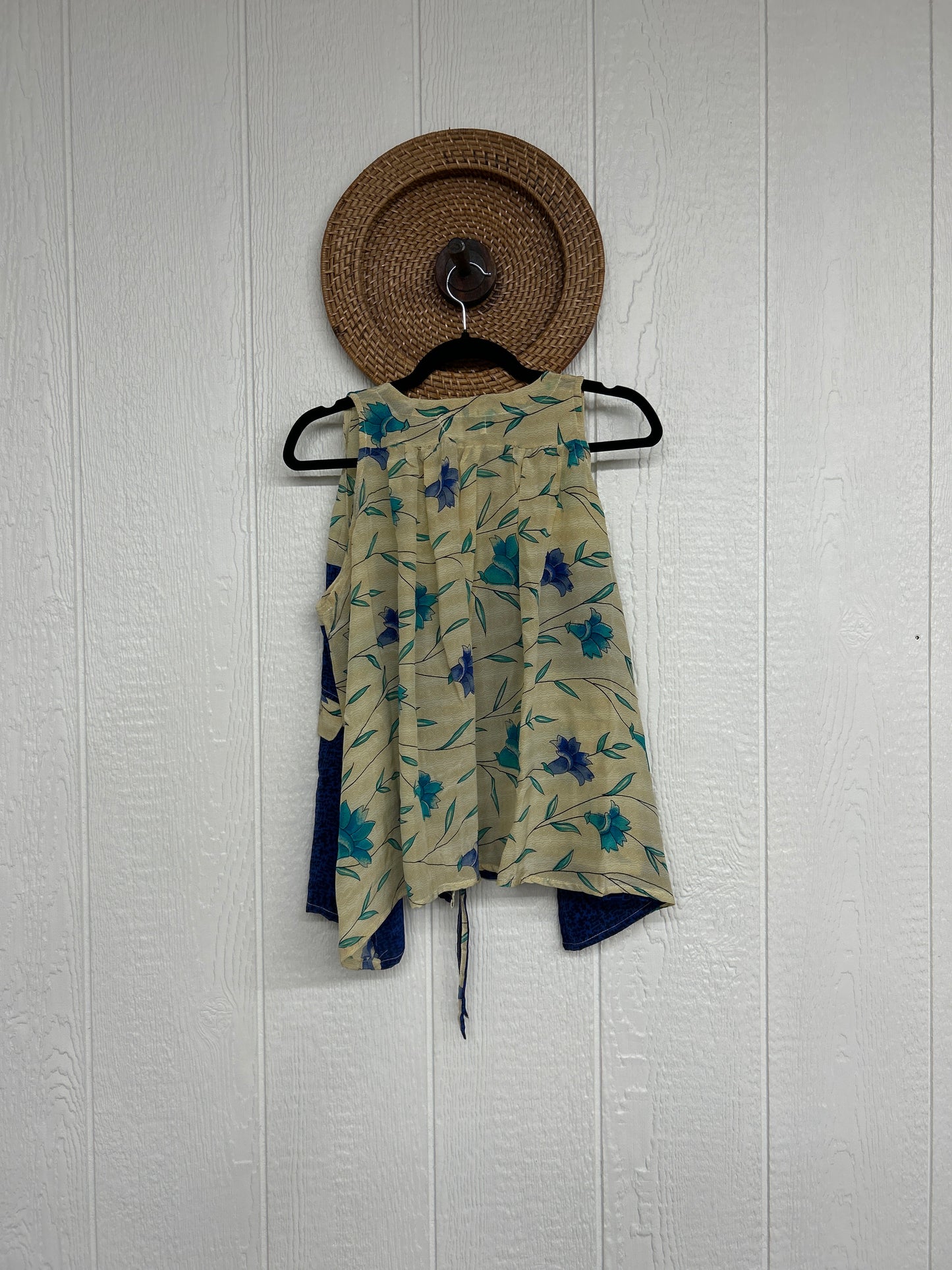 Daisy Vest 0525 244