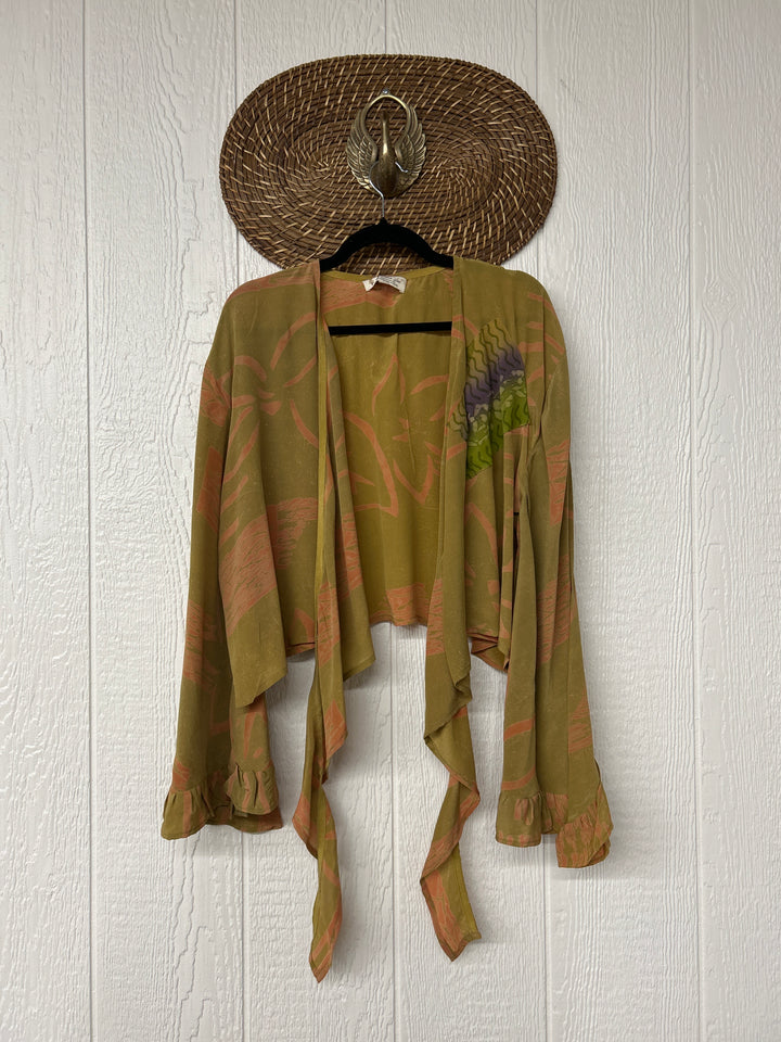 Zeppelin Crop Shrug 0425 274