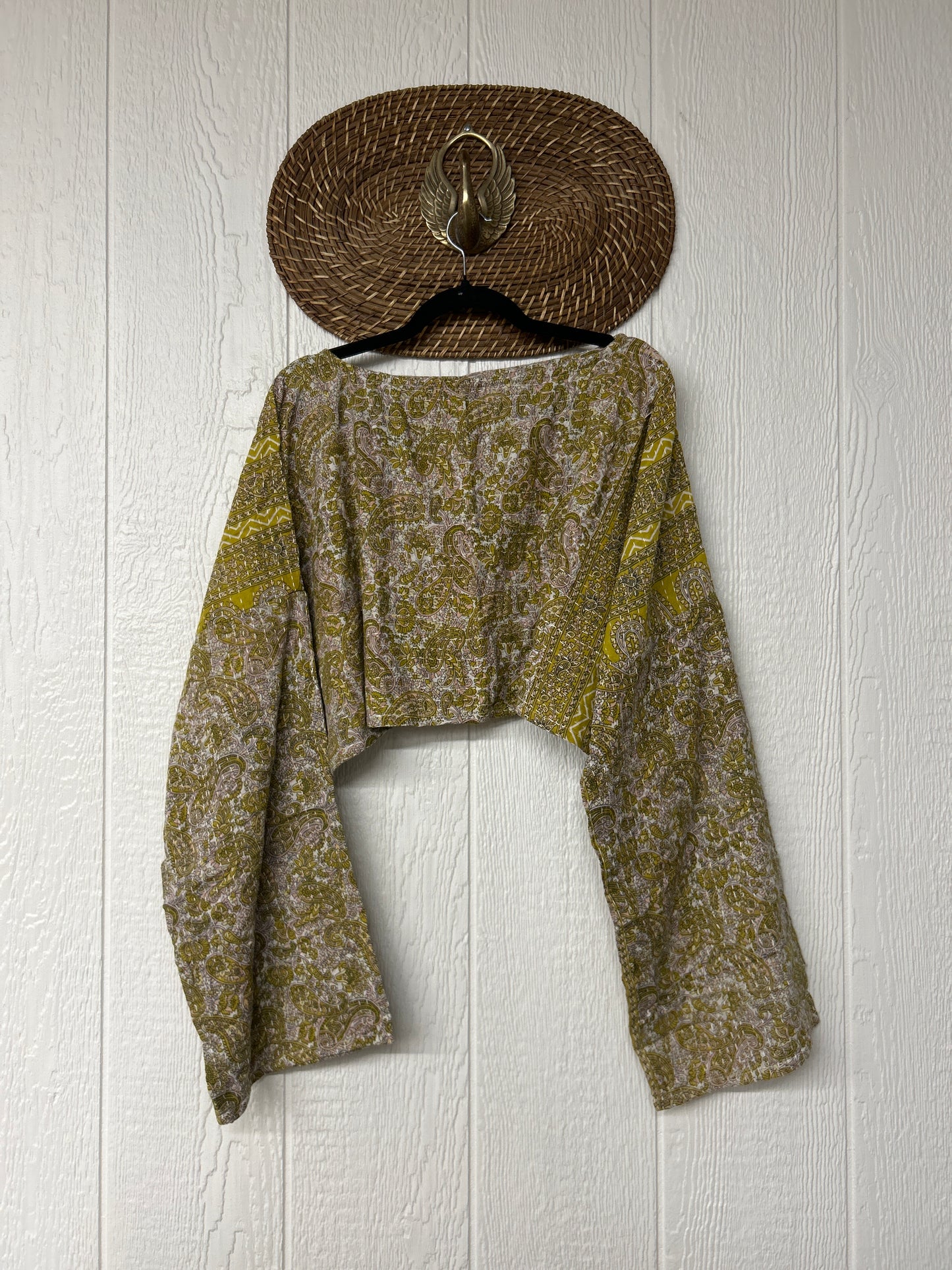 Abundance Crop Top 1025 040