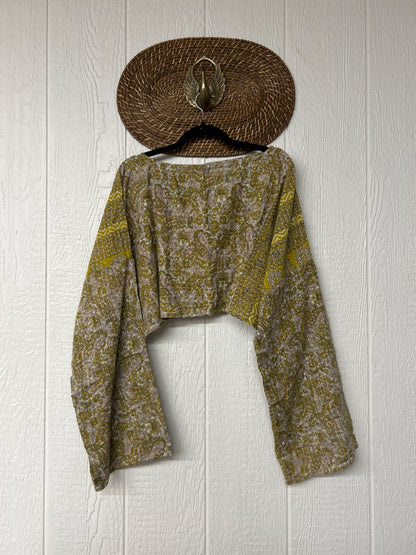 Abundance Crop Top 1025 040