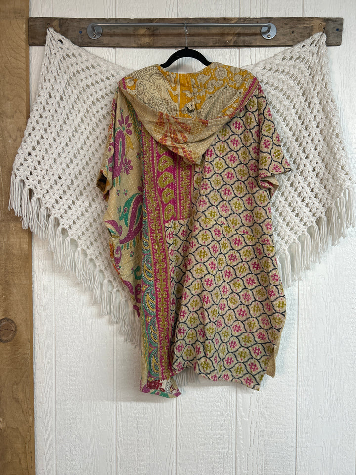Peace and Love Poncho 0425 264