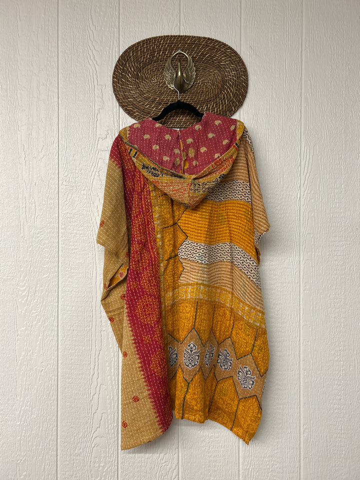 Peace and Love Poncho 0425 067