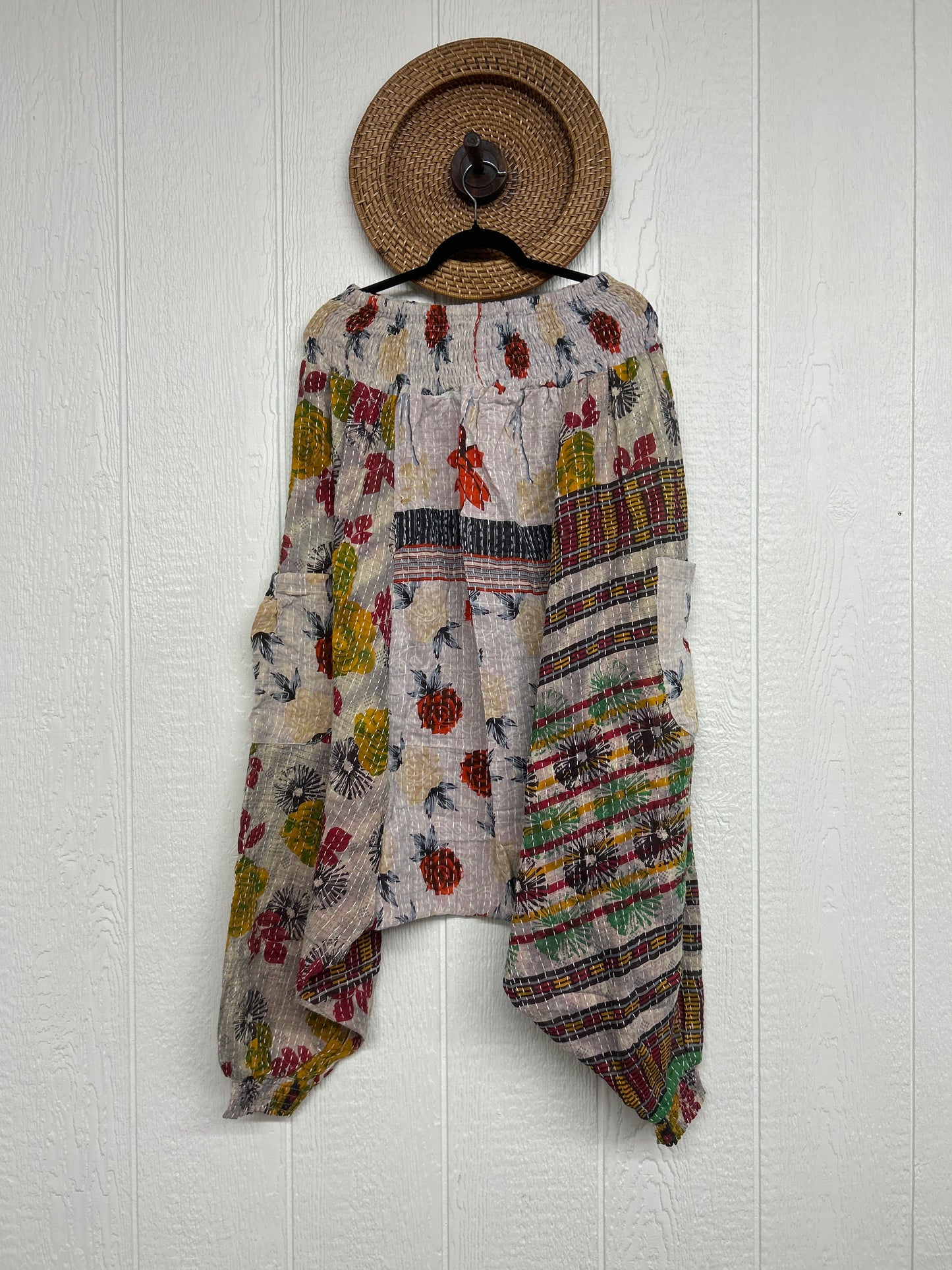 Pareo Kantha Be Still Harems 0626 097