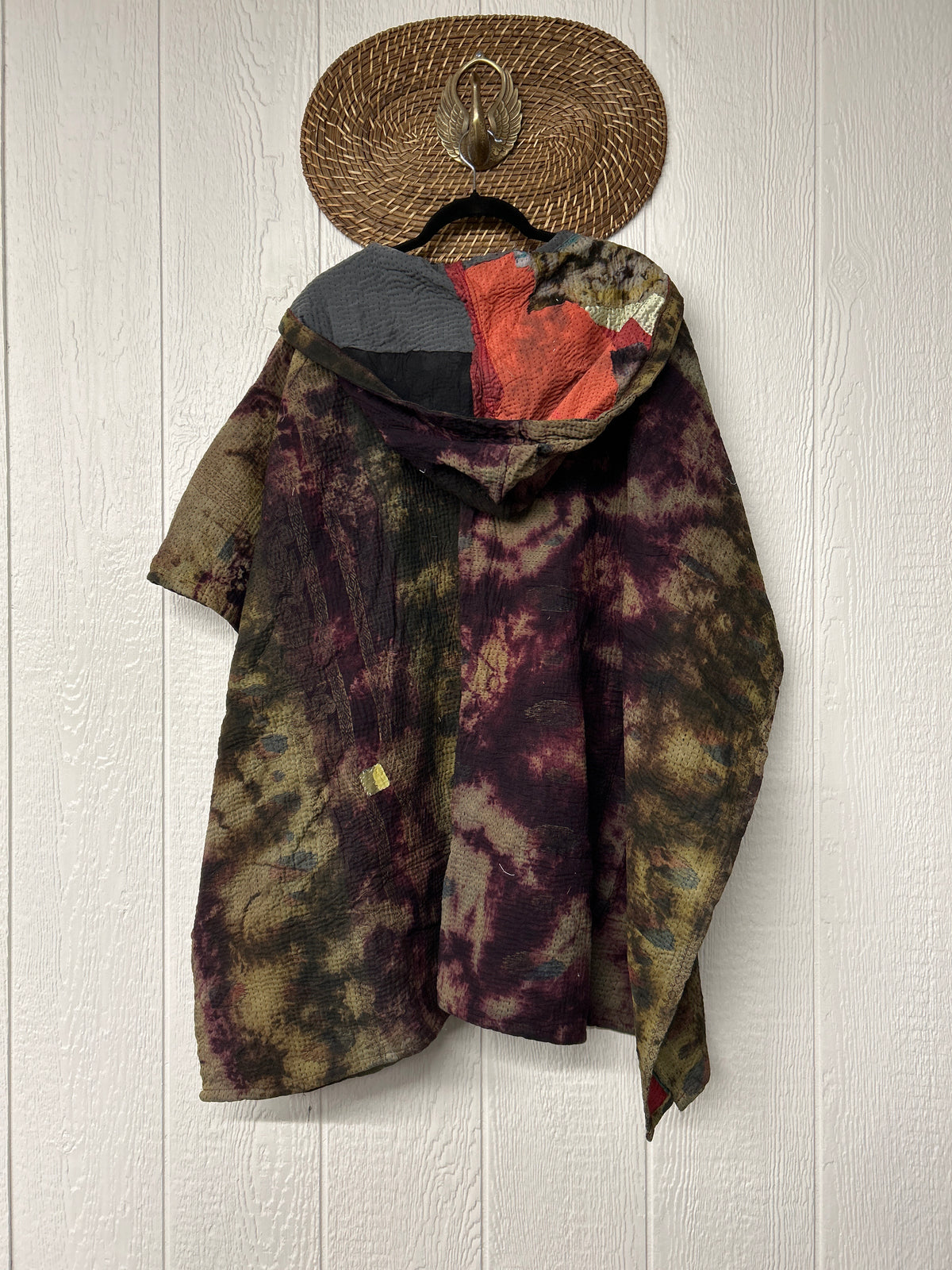 Aura Edit Fine Kantha Wanderlust Poncho 1026 010