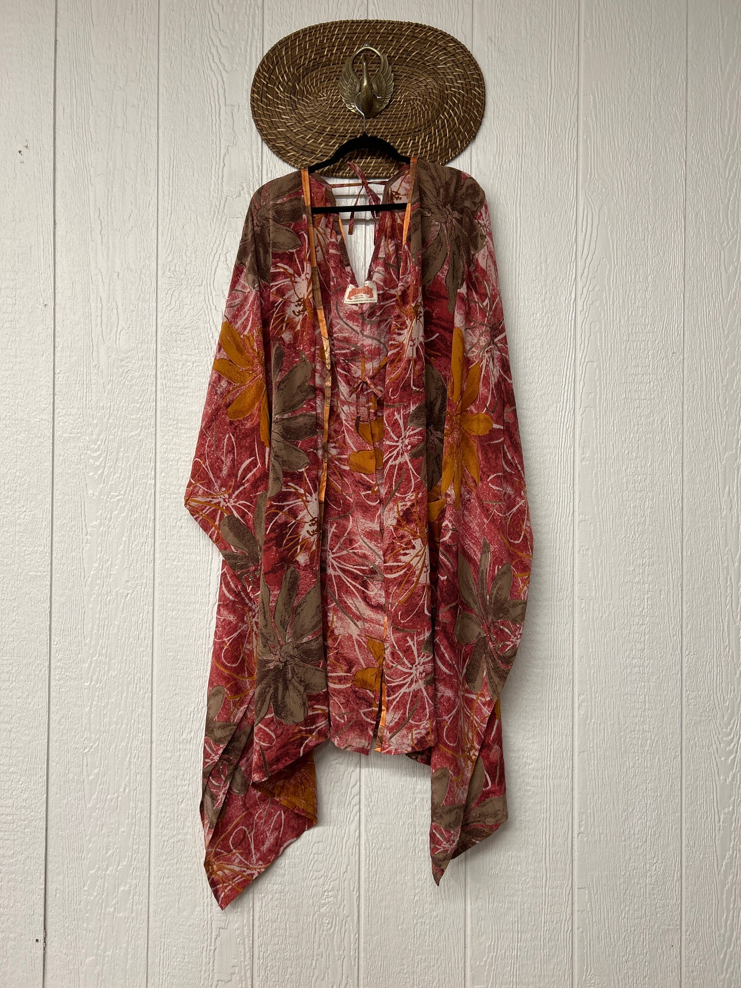 RETAIL Crepe Sari Orchid Kimono 0626 045