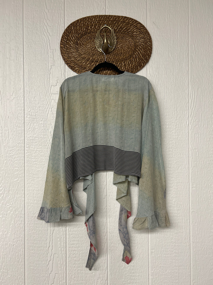 Zeppelin Crop Shrug 0425 275