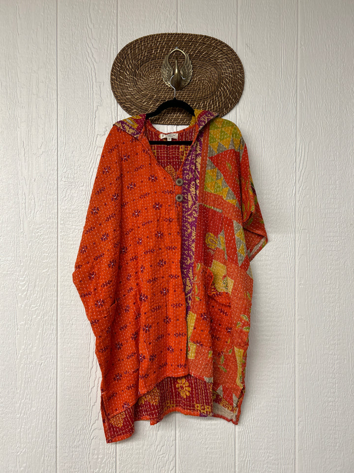 Peace and Love Poncho 0425 033