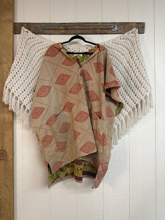 Peace + Love Poncho 0325 260
