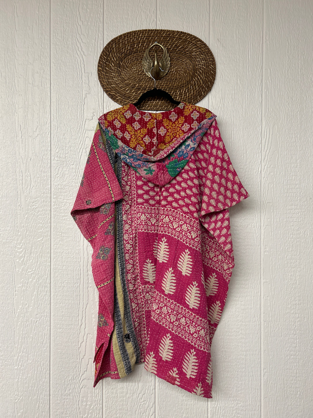 Peace and Love Poncho 0425 102