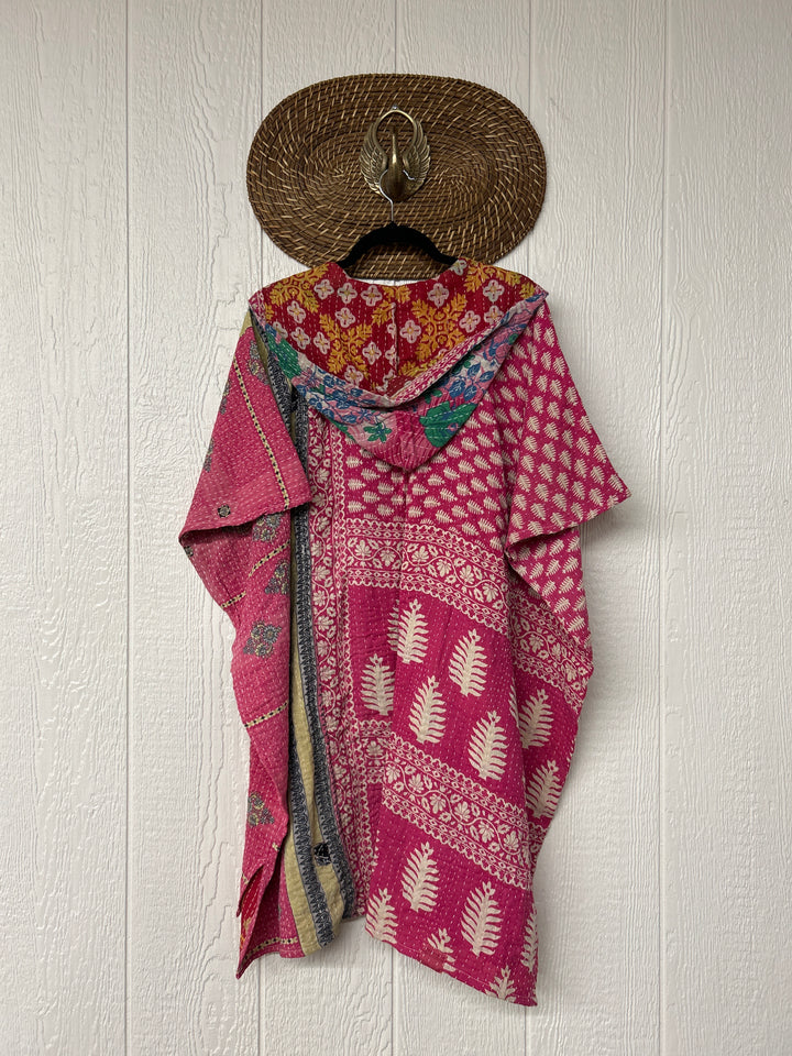 Peace and Love Poncho 0425 102