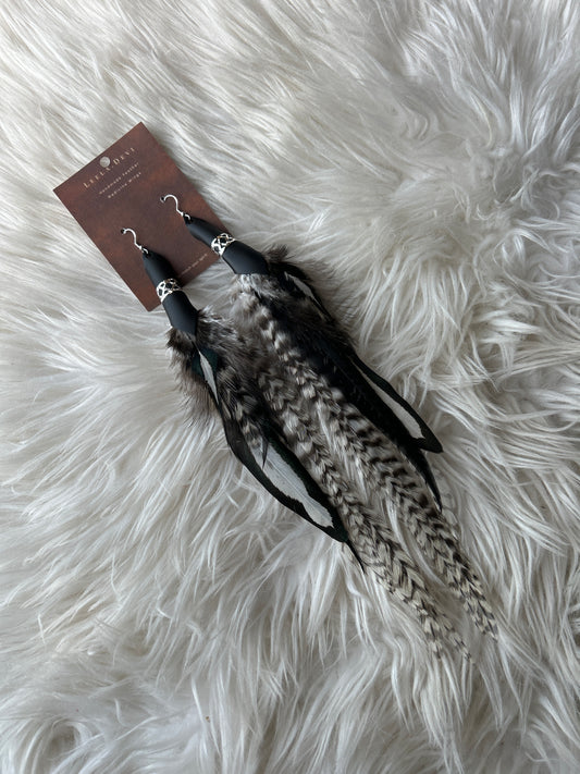 Leela Devi Short Feather Earrings