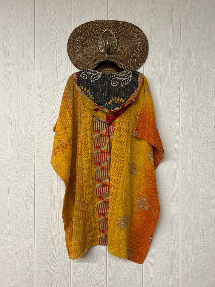 Peace and Love Poncho 0425 084