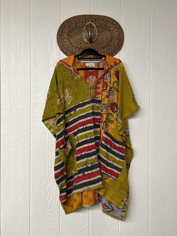 Peace and Love Poncho 0425 144