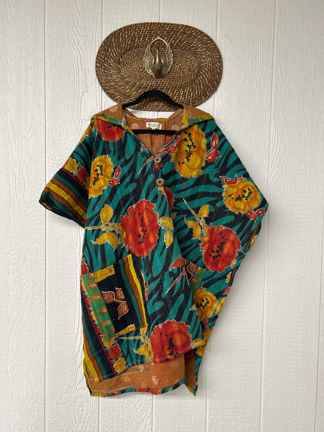 Peace + Love Poncho 0325 151