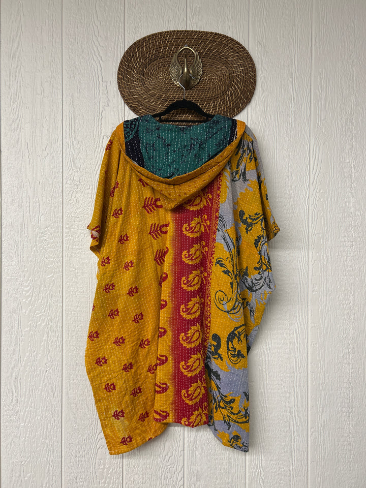 Peace and Love Poncho 0425 140