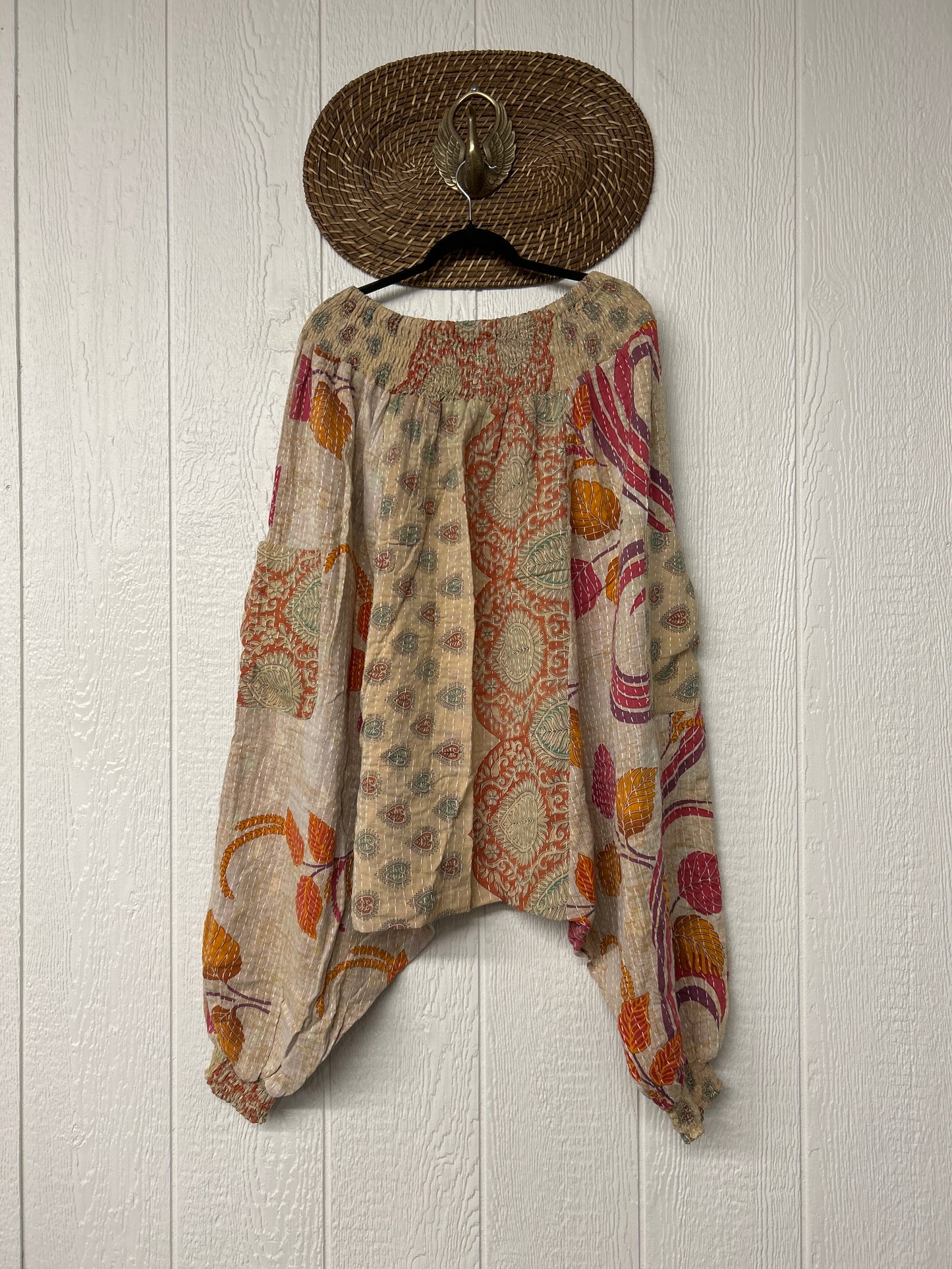 Pareo Kantha Be Still Harems 0626 210