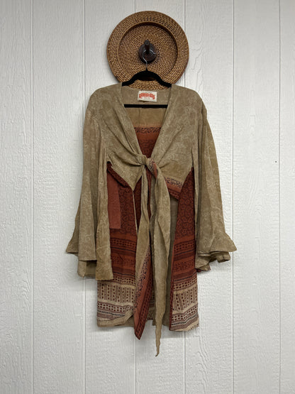 Crepe Sari Shortie Spellbound Kimono 0426 227