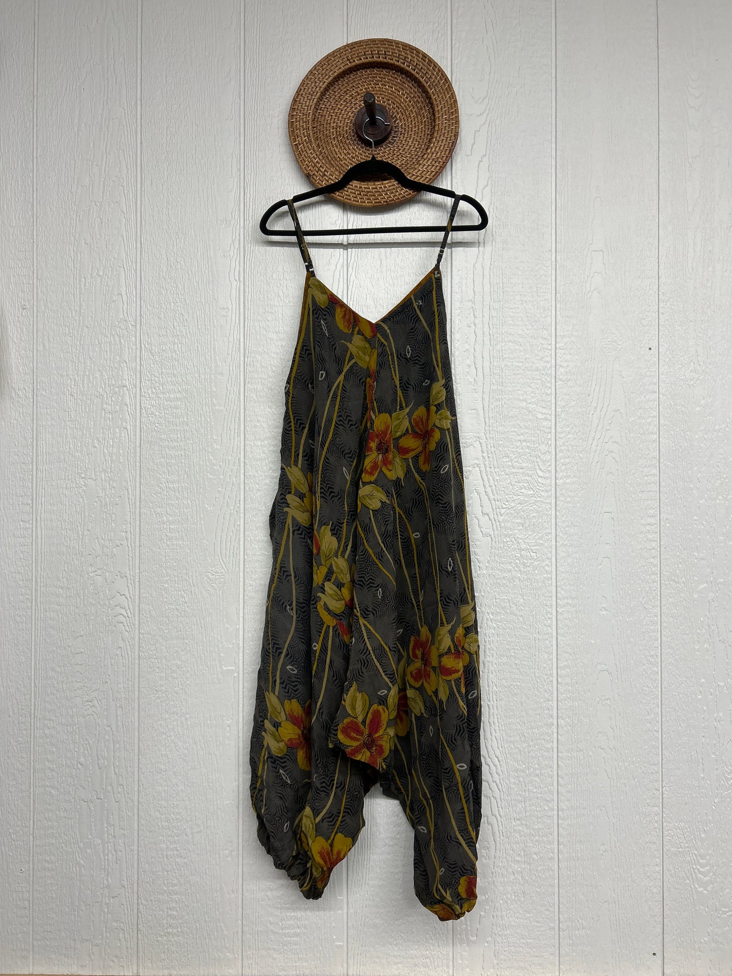 RETAIL Duality Raven Jogger Jumpsuit 0626 051